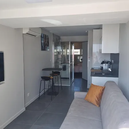 Capricia Port Nature 2-coursives -vue דירה אגדה